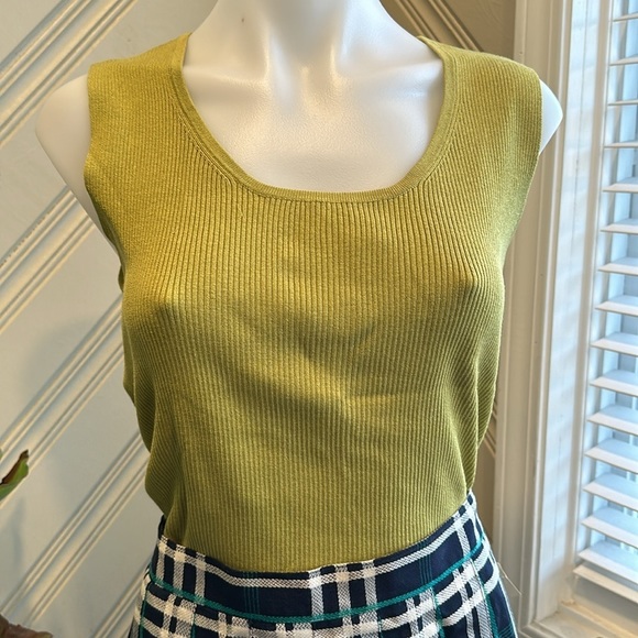 Vintage Sleeveless Ribbed Tank Size Large Silk - Picture 5 of 12